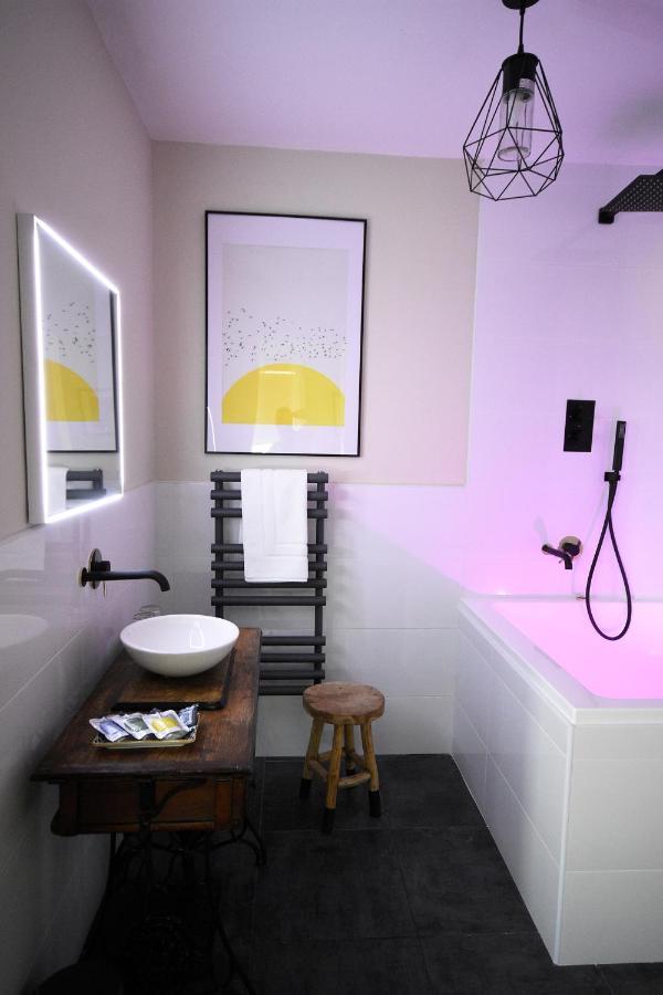 The Pink Door Westport Bed & Breakfast Eksteriør bilde